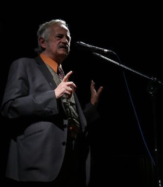 Spotkanie z prof. Bogusławem Bednarkiem w Klubie Pod Kolumnami