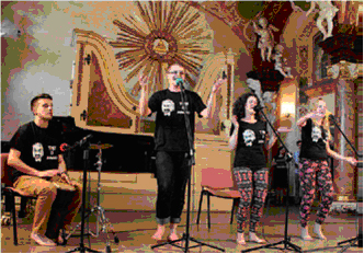 Koncert zespołu \" data-mce-src=