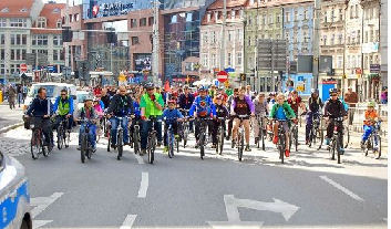 Peleton rowerowy w ramach Wrocławskich Dni Promocji Zdrowia