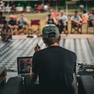 Zdjęcie wydarzenia Historia Muzyki: „Detroit Techno & Chicago House” [wykład]