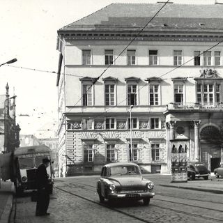 Zdjęcie wydarzenia Zapisane w murach i pamięci: Spacer śladami albumu z lat 1945-1946