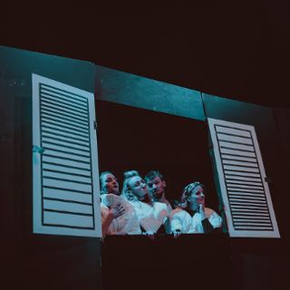 Zdjęcie wydarzenia Jednoaktówki Mrożka „Racket Baby” i „Serenada” [spektakl]