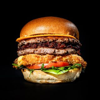Zdjęcie wydarzenia World Burger Tour w Hard Rock Cafe powraca – lokalne burgery z całego świata znów w menu!