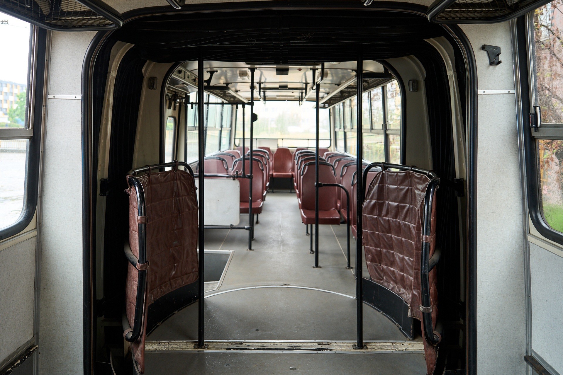 Wnętrze Ikarusa 280.117