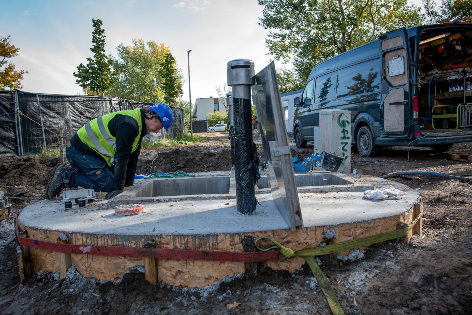 Budowa kanalizacji deszczowej na ul. Konduktorskiej.
