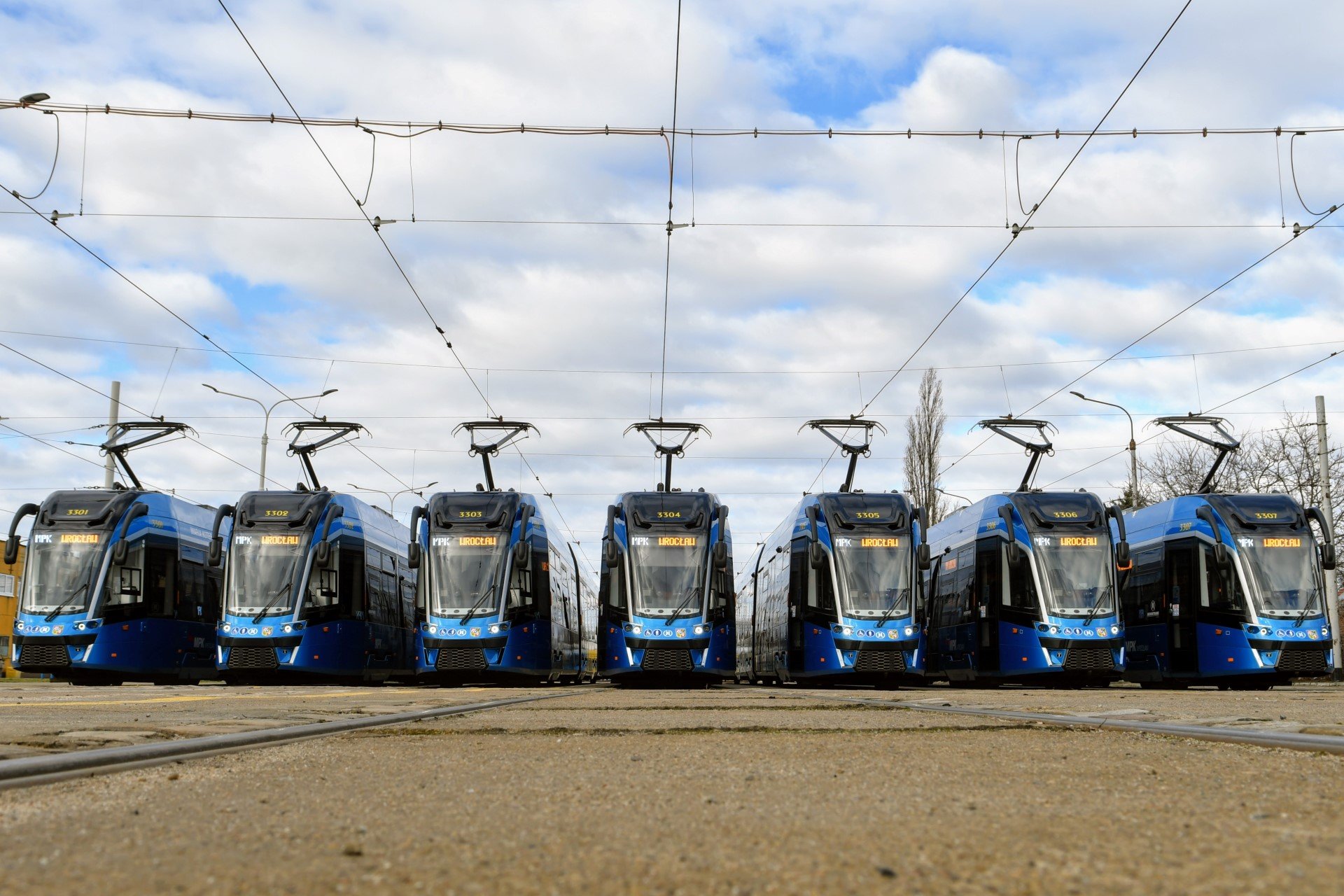 Powiększ obraz: Tramwaje Moderus Gamma na zajezdni Borek.