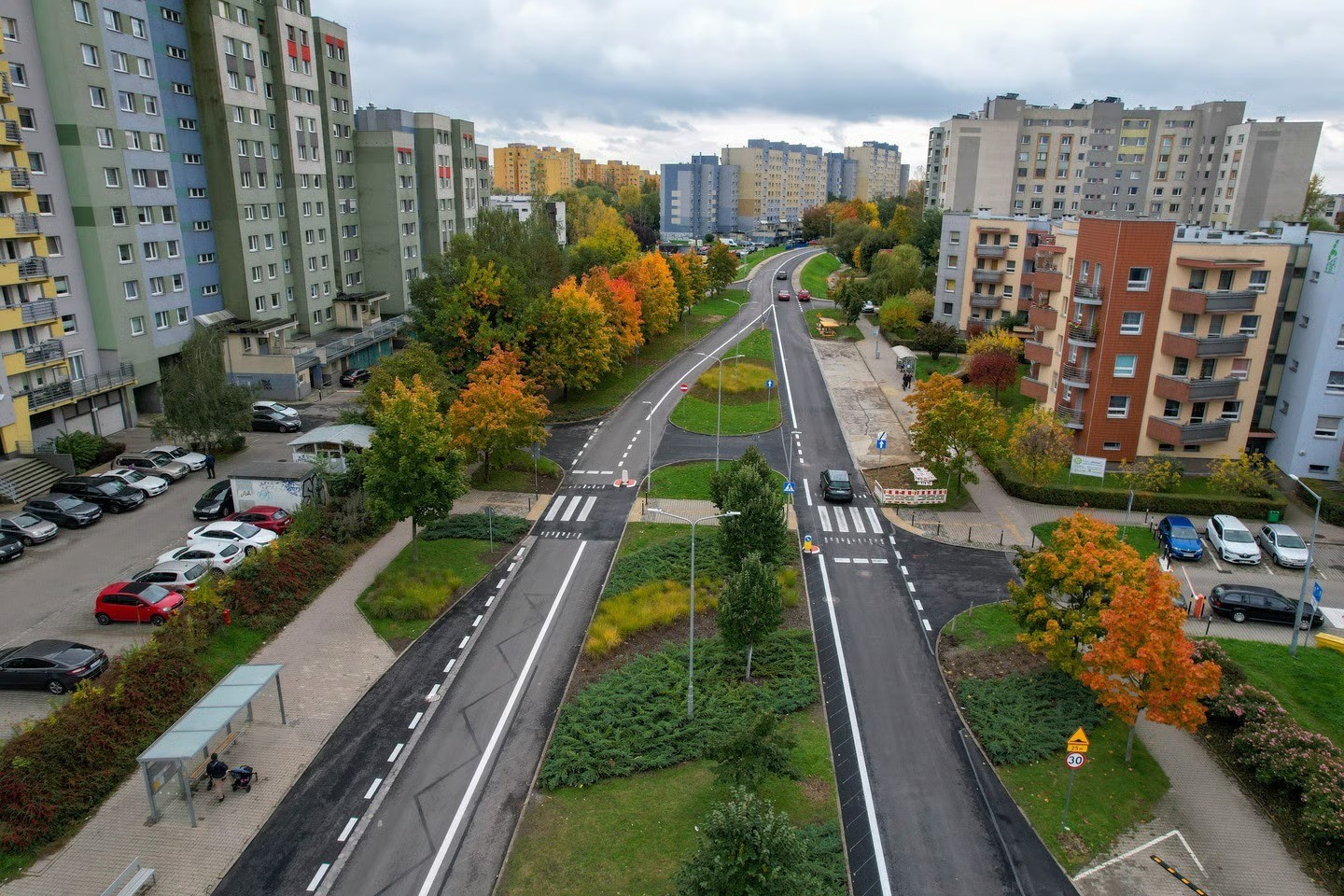 Powiększ obraz: Wyremontowana ulica na Gądowie