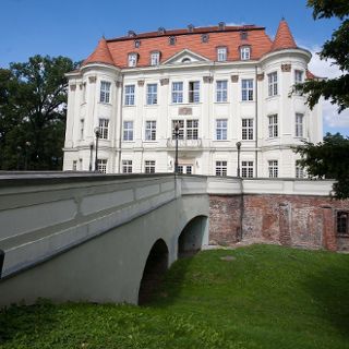 Centro cultural „Zamek”