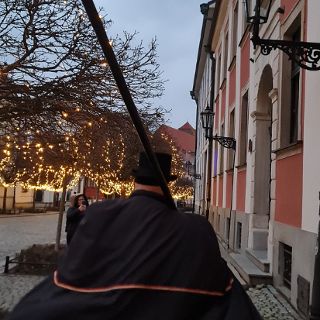 Zdjęcie wydarzenia „Podążaj za latarnikiem” – spacer po Wrocławiu