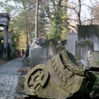 Stary Cmentarz Żydowski przy Ślężnej – Muzeum Sztuki Cmentarnej