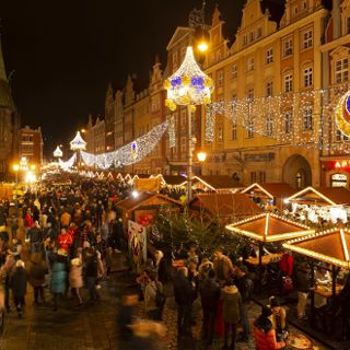Zdjęcie wydarzenia Jarmark Bożonarodzeniowy we Wrocławiu [Godziny Otwarcia, Stoiska, Atrakcje]