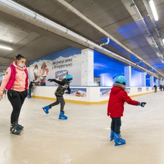 Zdjęcie wydarzenia Pista de hielo en el Estadio de Breslavia (Stadion Wrocław)