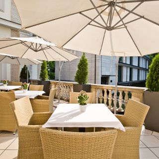 Platinum Palace Hotel