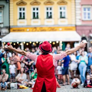 Zdjęcie wydarzenia Busker Tour 2023 we Wrocławiu – festiwal cyrkowy na Rynku