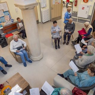Zdjęcie wydarzenia Wiersze z Szuflady Seniora [Wrocławskie Dni Seniora 2025]