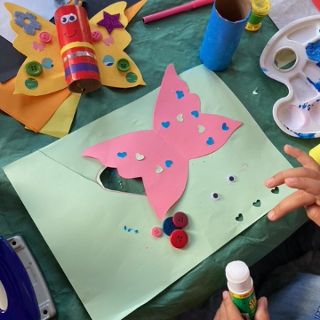 Zdjęcie wydarzenia Dziecięce Rąk-Dzieła – zajęcia kreatywne