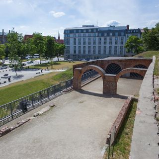 Ceglarski Citadel / Polish Hill