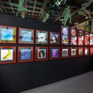 Zdjęcie wydarzenia Exhibition: Dali, Warhol in Versatile Genius