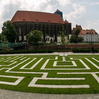 Zienkiewicz-Boulevard