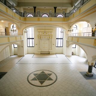 Zdjęcie wydarzenia Ausstellung „190 Jahre Synagoge zum Weißen Storch in Wrocław” in der Synagoge