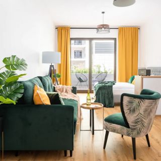 River City Apartments by Rent like home