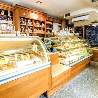 Confectionery-Café Marcello Consonni