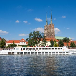 Wratislavia Floating Restaurant