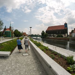 Father Zienkiewicz Riverfront