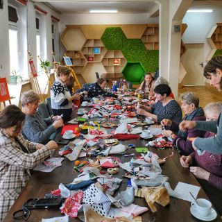 Zdjęcie wydarzenia Motanki z Ukrainą – cykl artystycznych warsztatów