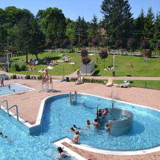 Zdjęcie wydarzenia Gminny Park Wodny – Trzebnica-Zdrój, basen zewnętrzny