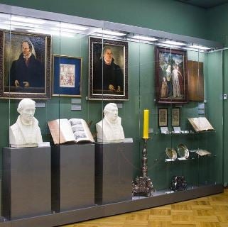 Königliches Palast: Historisches Museum und Museum der Medaillenkunst