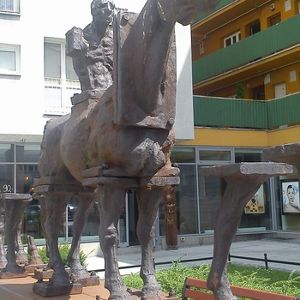 Rzeźba Konia