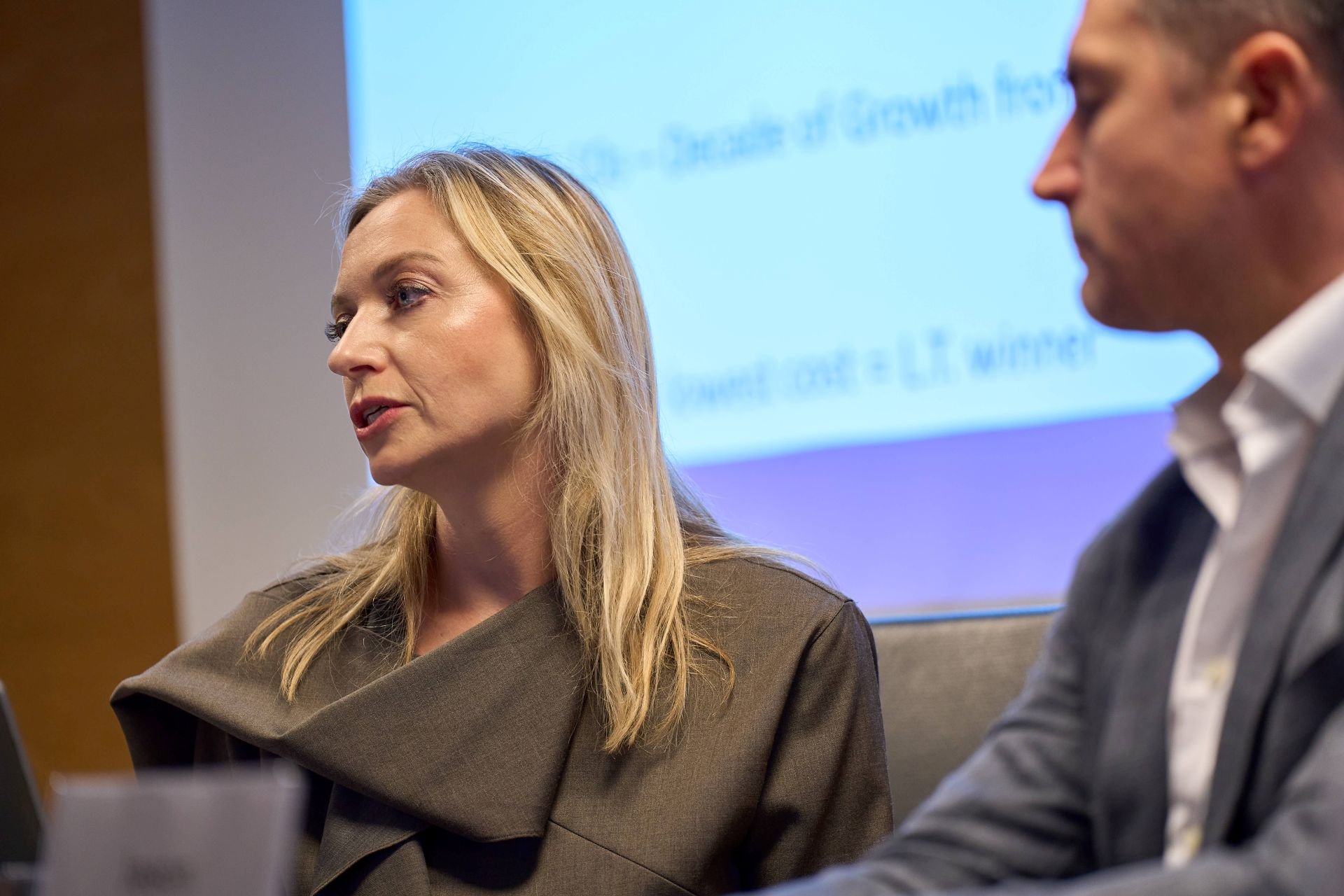 Powiększ obraz: Alicja Wójcik-Gołębiowska, dyrektor ds. komunikacji Ryanaira na Europę Środkowo-Wschodnią