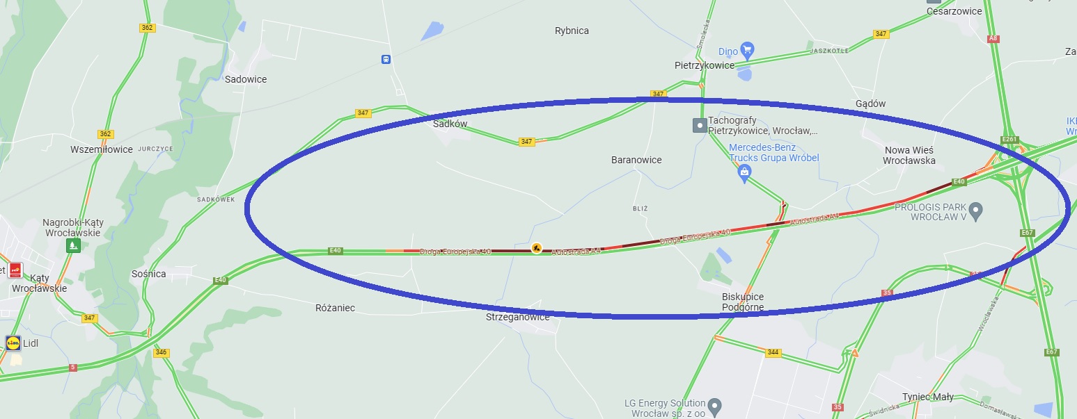 Powiększ obraz: Korek na A4 między Pietrzykowicami a Kątami Wrocławskimi.