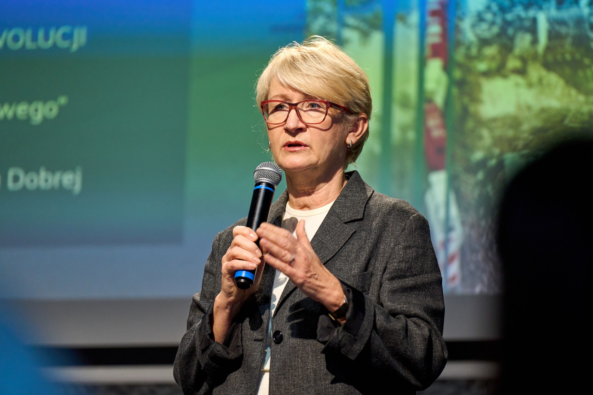 Elżbieta Urbanek, Departament Infrastruktury i Transportu