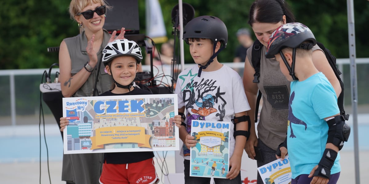 Wręczenie nagród laureatom konkursu Rowerowy Maj 2023