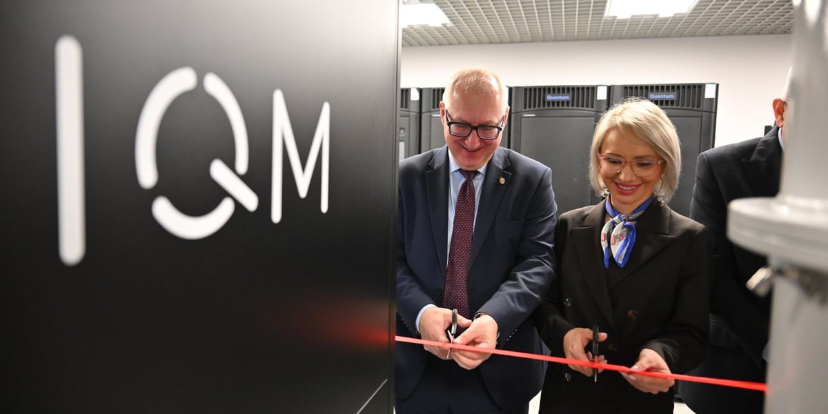 Uroczysta prezentacja komputera kwantowego Odra 5 we Wrocławskim Centrum Sieciowo-Superkomputerowym na Politechnice Wrocławskiej.
