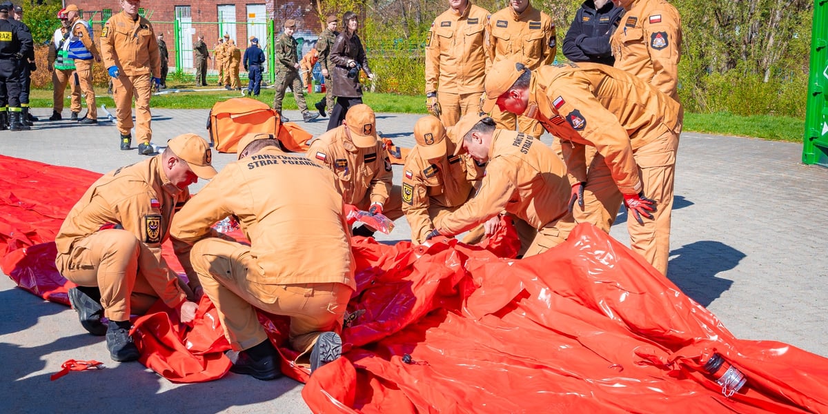 Ćwiczenia służb we Wrocławiu