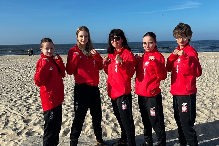 zawodniczki Mae Keage Kyokushin Team Wrocław 