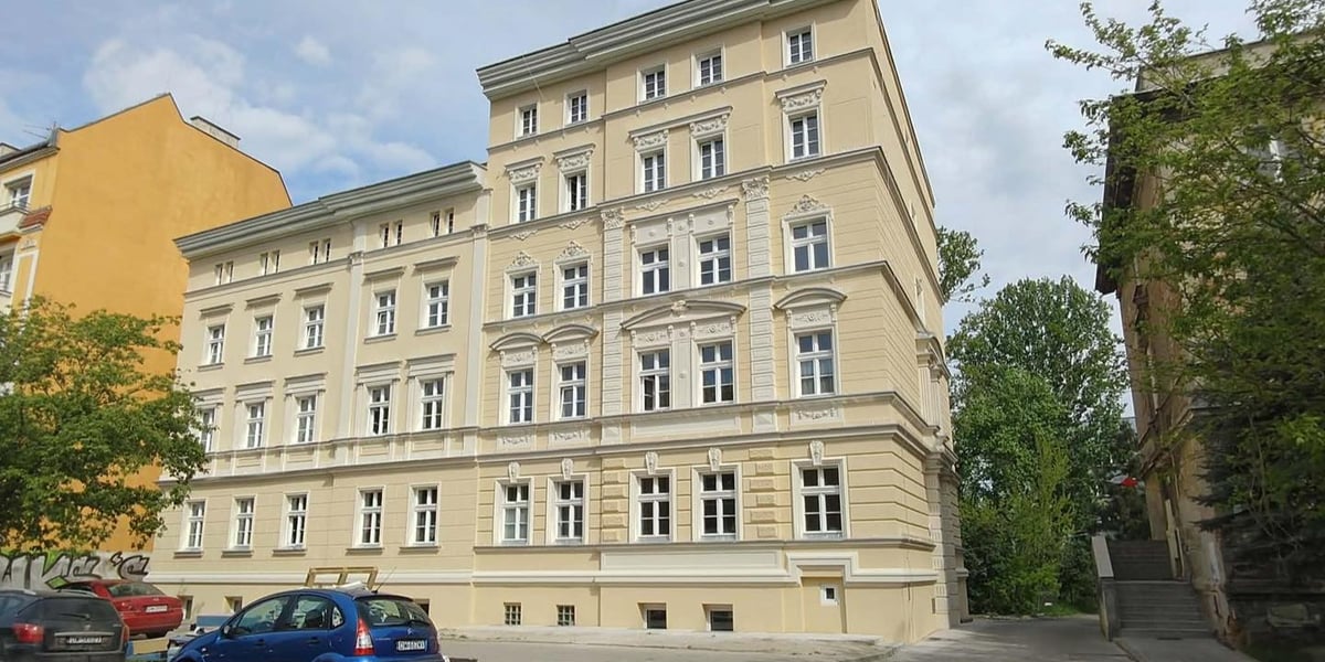 kamienica przy ul. Św. Jerzego 21-23 na Hubach