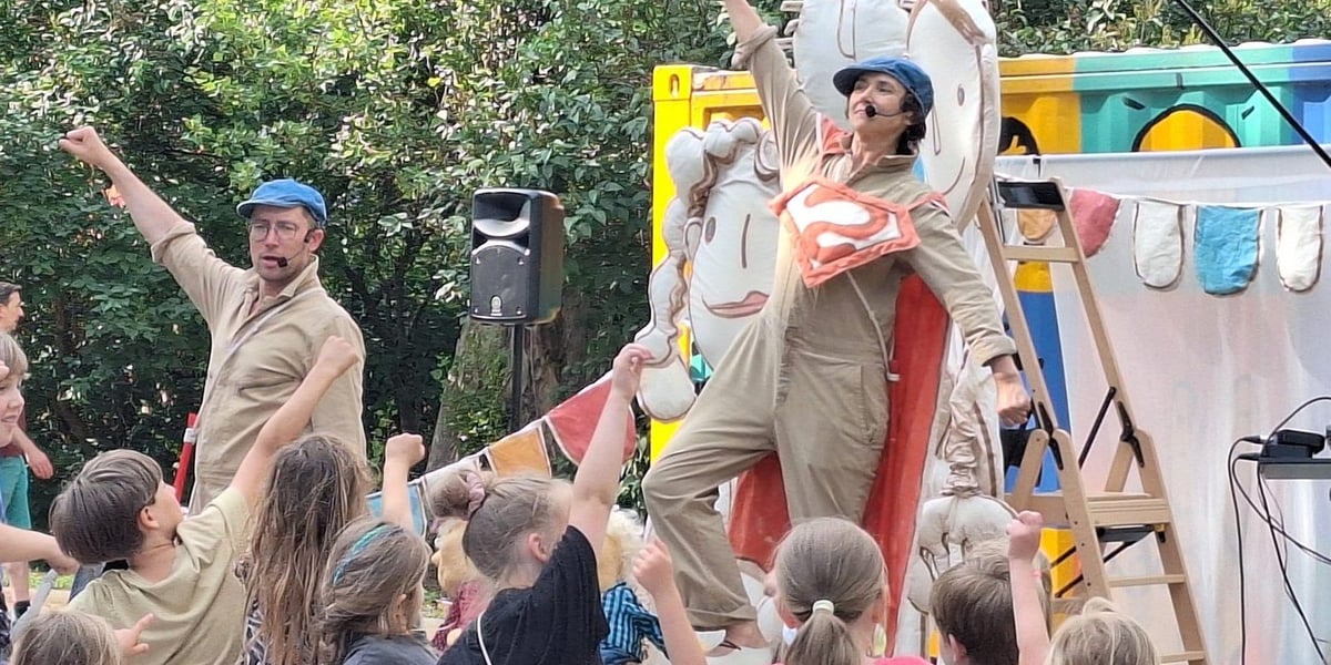 Zdjęcie z jednej z poprzednich edycji Teatralnego Dnia Dziecka, spektakl Teatru Małe MI