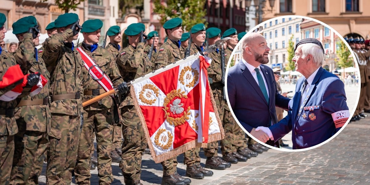 Na zdjęciu dużym apel, na zdjęciu małym w kółku prezydent Jacek Sutryk z jednym z kombatantów