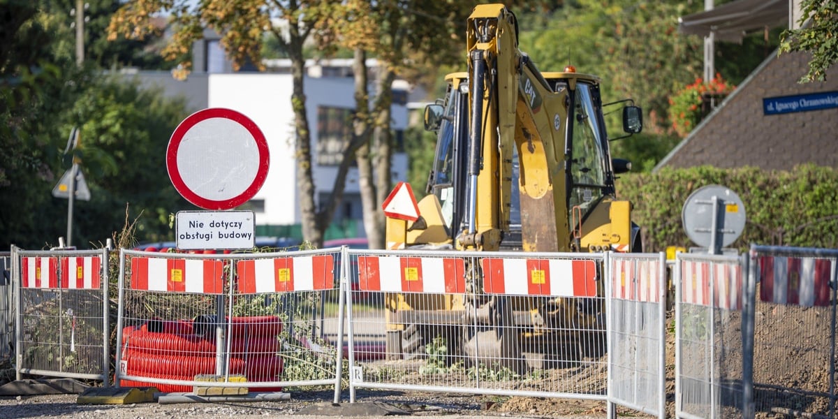 Pierwszy dzień przebudowy ulicy Chrzanowskiego i nowej organizacji ruchu w jej rejonie 