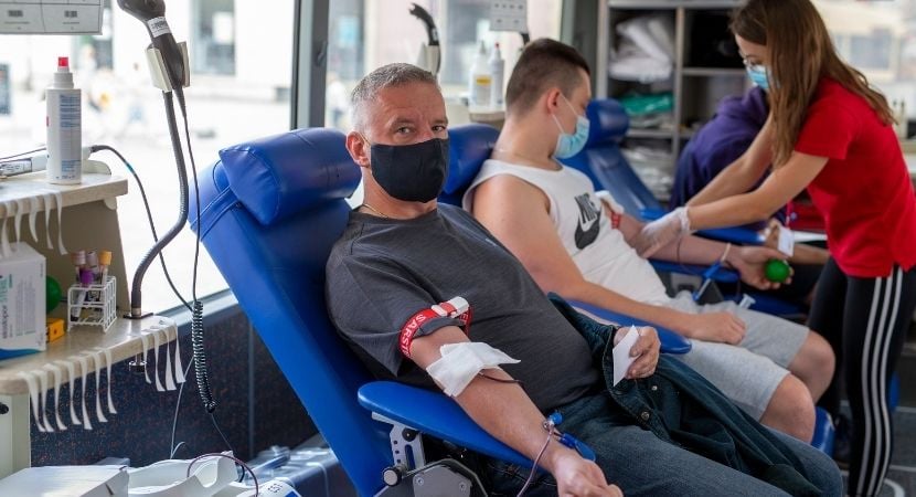 Cichy bohater – dawca krwi, który dzieli się życiem