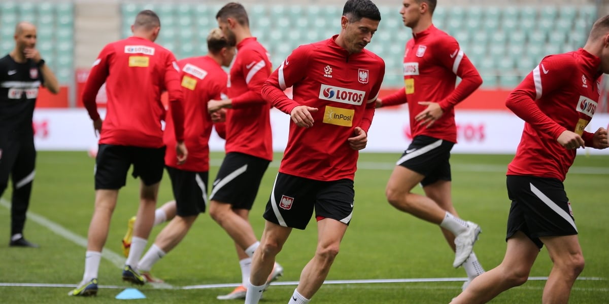 kadra trenowała na wrocławskim stadionie we wtorek, 31 maja