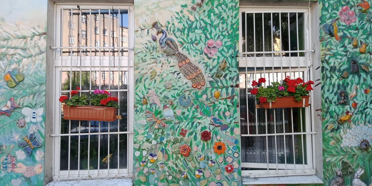 Murale na Nadodrzu są bajkowe. Warto je zobaczyć na własne oczy! 