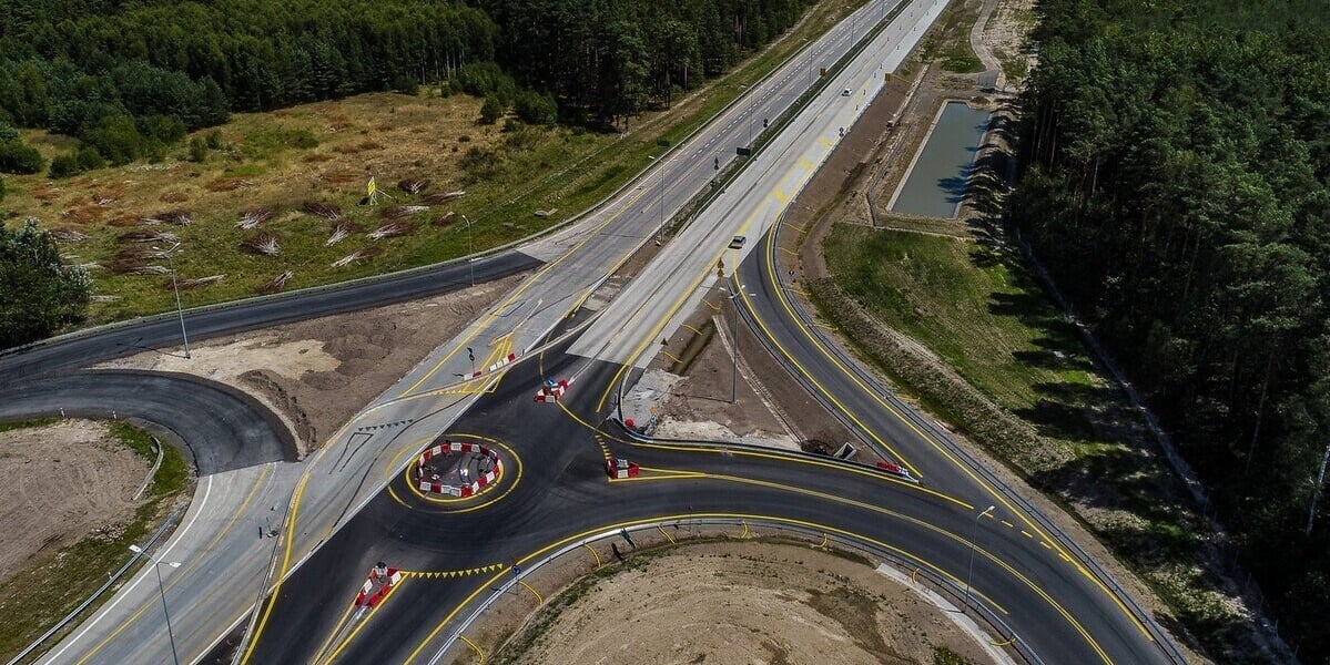 Jeden z przebudowywanych węzłów na przyszłej autostradzie A-18. Po remoncie trasę Wrocław-Berlin przejedziemy w trzy godziny