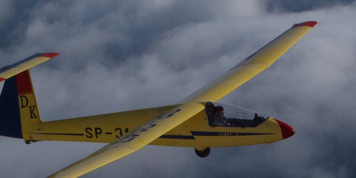 SZD-30A Pirat - polski szybowiec szkolno-treningowy i wyczynowy, w układzie grzbietopłata. Pierwszy szybowiec w Polsce z usterzeniem w kształcie litery T. Oblatany został w 1966 roku. We wrocławskich zakładach szybowcowych powstało 48 egzemplarzy, większość przeznaczona na eksport.