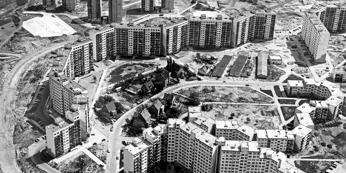 Wrocław z lotu ptaka. Na zdjęciu Kozanów z 1983 r.