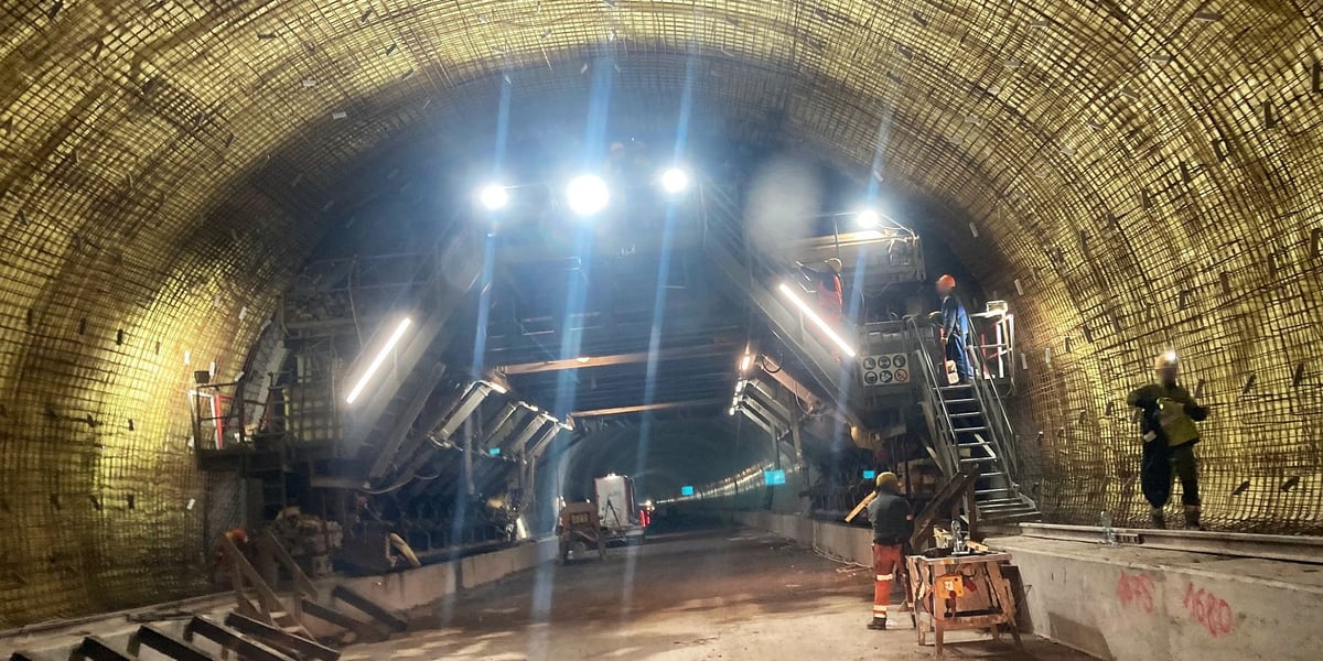 Na zdjęciu budowa tunelu na drodze S3 na Dolnym Śląsku